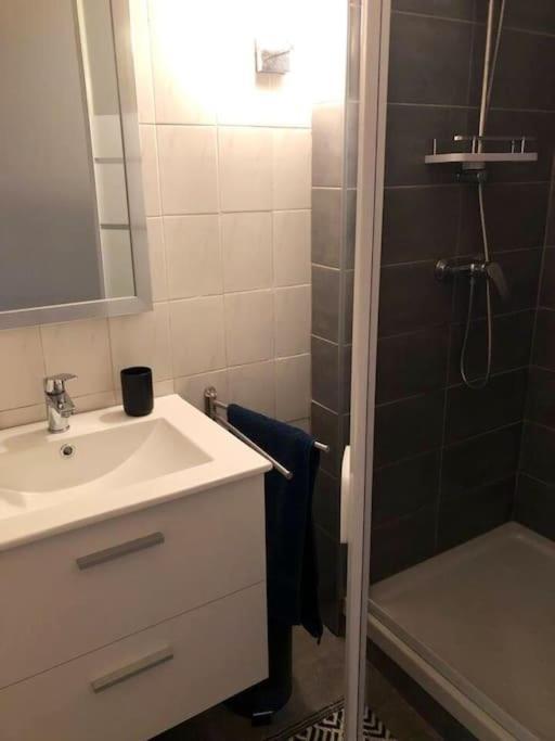 Appart 70M2 T3 Cosy Calme Et Spacieux Idealement Situe Sète Esterno foto